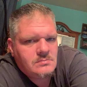 Meet your Posher, Troy